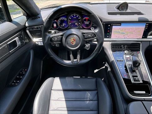 Certified 2022 Porsche Panamera GTS AWD/4WD image 11