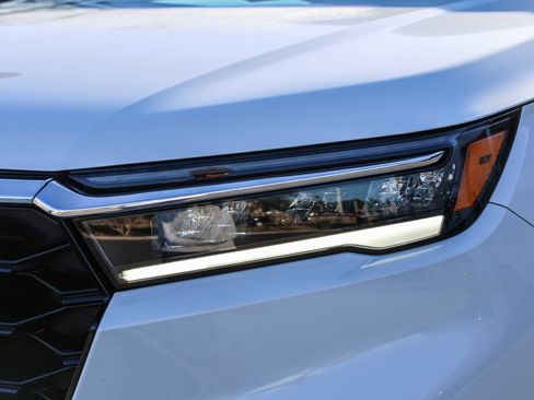 Used 2024 Honda Pilot Elite image 25