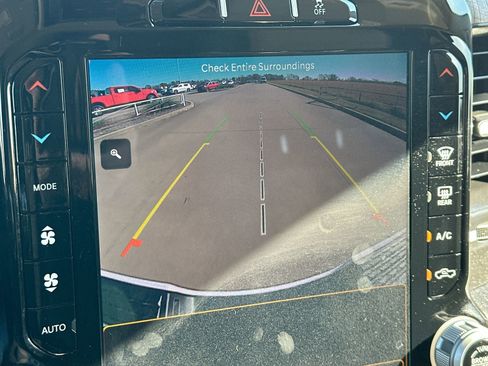 Used 2024 RAM 3500 Limited image 17