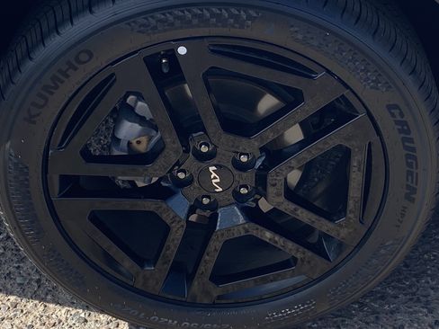 Certified 2023 Kia Telluride SX Prestige X-Line AWD/4WD image 8