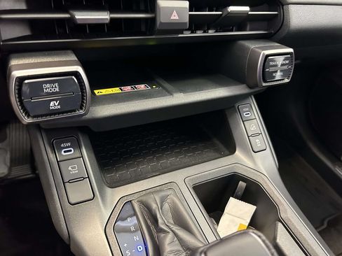 Used 2026 Toyota RAV4 AWD image 22