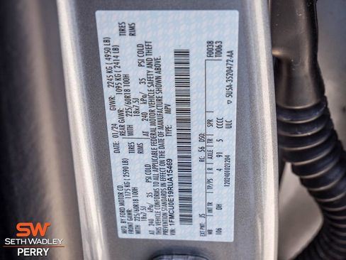 Used 2024 Ford Escape SE w/ PHEV Premium Package image 35