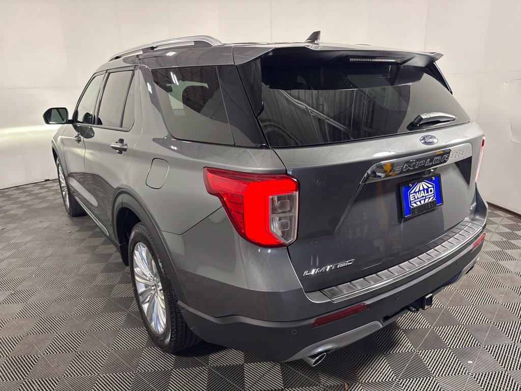 Used 2023 Ford Explorer Limited w/ Limited Technology Package AWD/4WD image 8