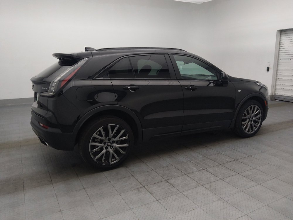 Used 2020 Cadillac XT4 Sport w/ LPO, Midnight Sport Package FWD image 10