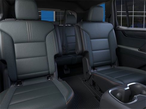 New 2025 GMC Acadia AT4 w/ Super Cruise Package image 17