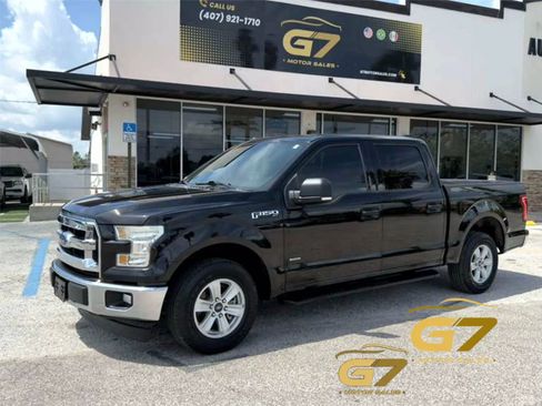 Used 2017 Ford F150 XLT w/ Equipment Group 301A Mid RWD image 1