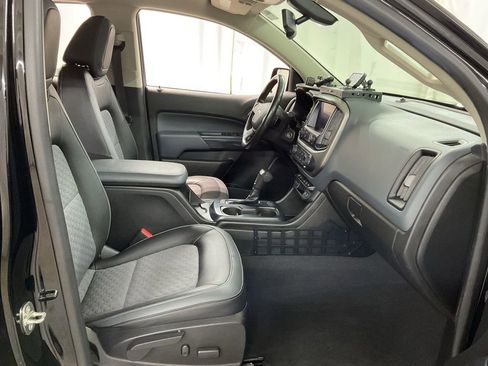 Used 2019 Chevrolet Colorado Z71 AWD/4WD image 25