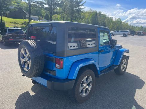 Used 2016 Jeep Wrangler Sahara w/ Trailer Tow Group AWD/4WD image 5