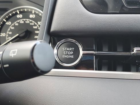 New 2026 Mitsubishi Outlander ES image 22