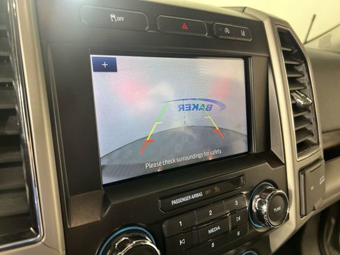 Used 2020 Ford F150 Lariat image 16