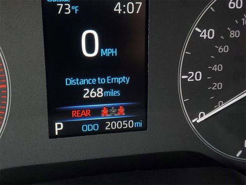 Used 2024 Toyota Corolla Cross SE image 24