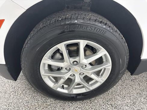 Used 2024 Chevrolet Equinox LT image 7
