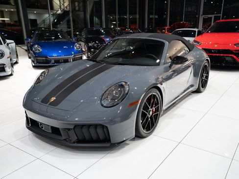 Used 2026 Porsche 911 Carrera 4 GTS AWD/4WD image 43