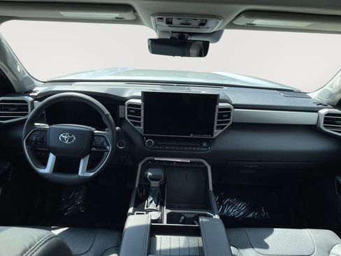 Used 2024 Toyota Tundra Limited AWD/4WD image 26