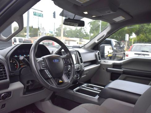 Used 2017 Ford F150 XLT w/ Equipment Group 302A Luxury image 13