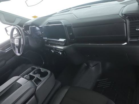Used 2024 GMC Sierra 1500 Elevation w/ LPO, Elevation Black Package AWD/4WD image 30