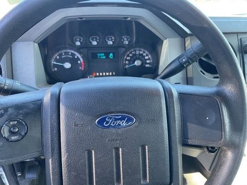 Used 2015 Ford F350 XL w/ Power Equipment Group image 7