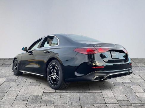 Used 2026 Mercedes-Benz E 350 4MATIC Sedan image 5