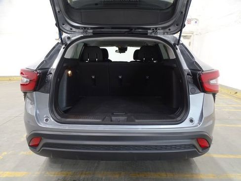 Used 2024 Chevrolet Trax LS image 13