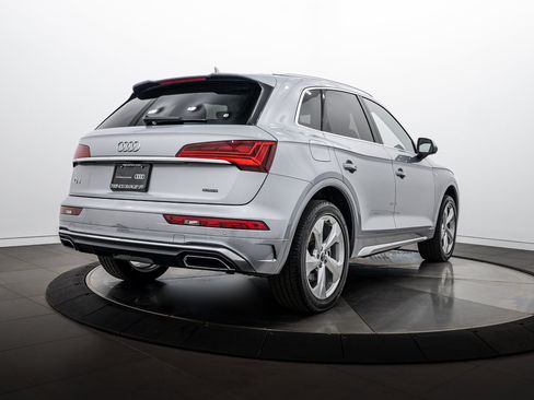 Certified 2023 Audi Q5 2.0T Premium Plus w/ Premium Plus Package AWD/4WD image 4