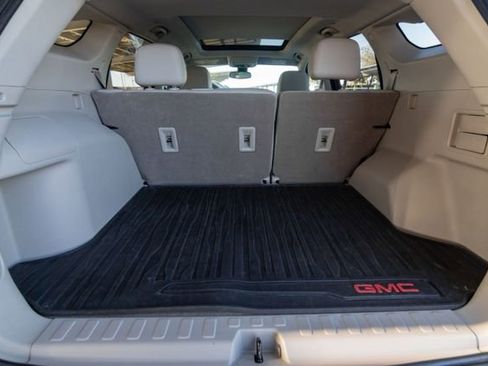 Used 2023 GMC Terrain Denali w/ Denali Premium Package image 31