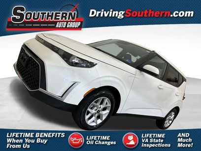 Used 2025 Kia Soul LX w/ LX Technology Package
