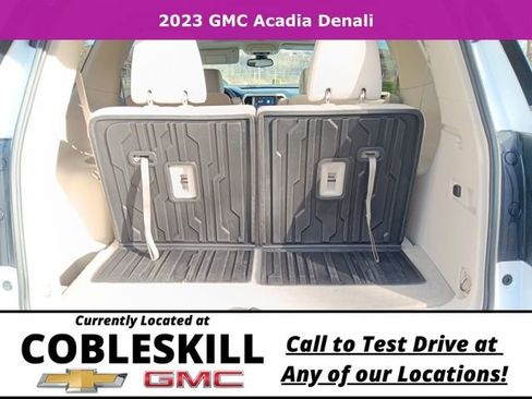 Used 2023 GMC Acadia Denali w/ Trailering Package image 5