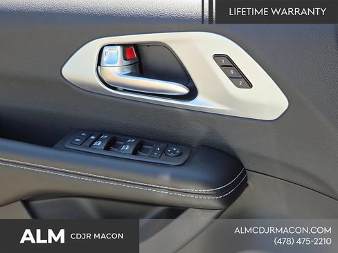 New 2026 Chrysler Pacifica Limited w/ S Appearance Package FWD image 28