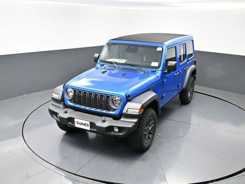 New 2026 Jeep Wrangler Sport S image 31