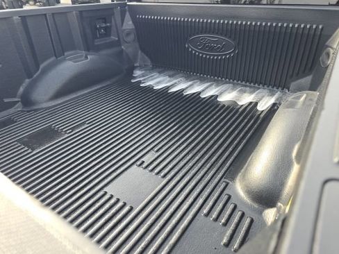 Used 2022 Ford F150 XLT w/ Equipment Group 302A High image 12