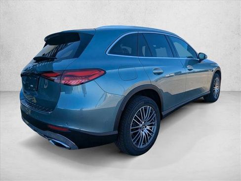 Used 2026 Mercedes-Benz GLC 300 image 5