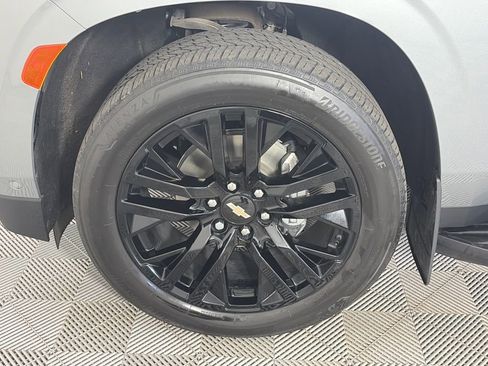 Used 2023 Chevrolet Tahoe Premier w/ Advanced Technology Package image 8