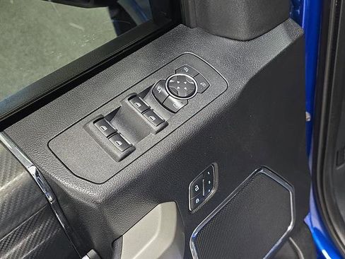 Used 2018 Ford F150 Lariat image 18