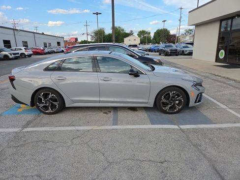 Used 2025 Kia K5 GT-Line w/ GT-Line Premium Package AWD/4WD image 4