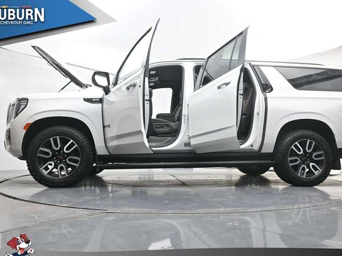 Used 2022 GMC Yukon XL AT4 w/ Max Trailering Package AWD/4WD image 38