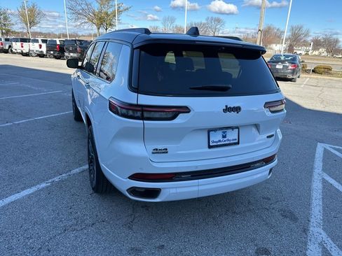 New 2025 Jeep Grand Cherokee L Summit image 26
