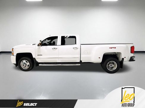 Used 2019 Chevrolet Silverado 3500 High Country AWD/4WD image 10
