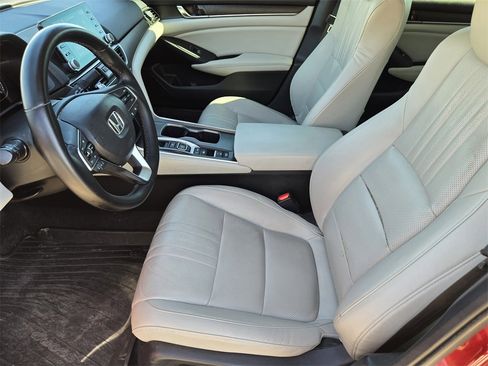 Used 2018 Honda Accord EX-L image 12