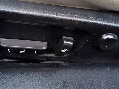 Used 2015 Lexus RC 350 w/ F Sport w/Summer Tires image 30