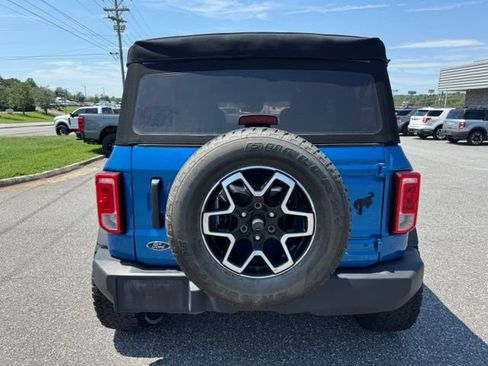 Used 2022 Ford Bronco 4-Door AWD/4WD image 9