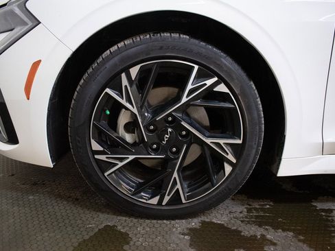 Used 2025 Kia K5 GT-Line w/ GT-Line Premium Package image 9