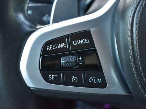 Used 2019 BMW X5 xDrive50i w/ Parking Assistance Package image 15