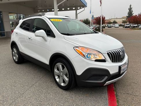 Used 2016 Buick Encore FWD image 3