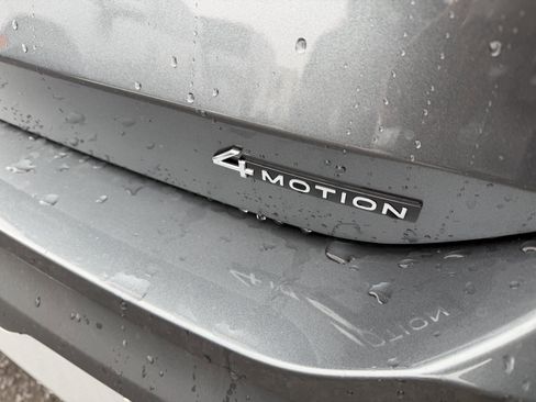 New 2026 Volkswagen Tiguan S image 8