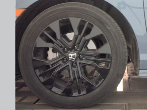 Used 2025 Honda Odyssey Sport-L image 26