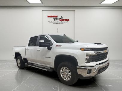 Used 2024 Chevrolet Silverado 2500 LT