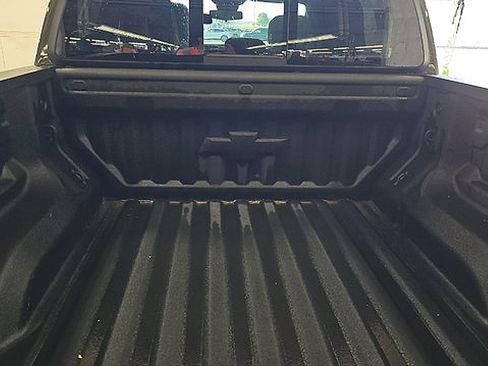 Used 2024 Chevrolet Colorado Trail Boss w/ Technology Package AWD/4WD image 11