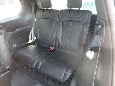 Used 2024 Jeep Grand Cherokee L Limited image 12