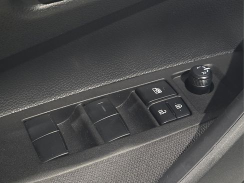 Certified 2025 Toyota Corolla LE FWD image 18