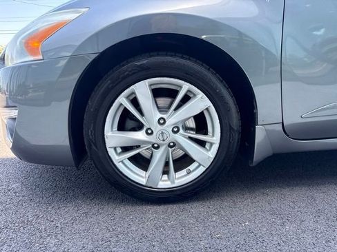 Used 2015 Nissan Altima 2.5 SV FWD image 8